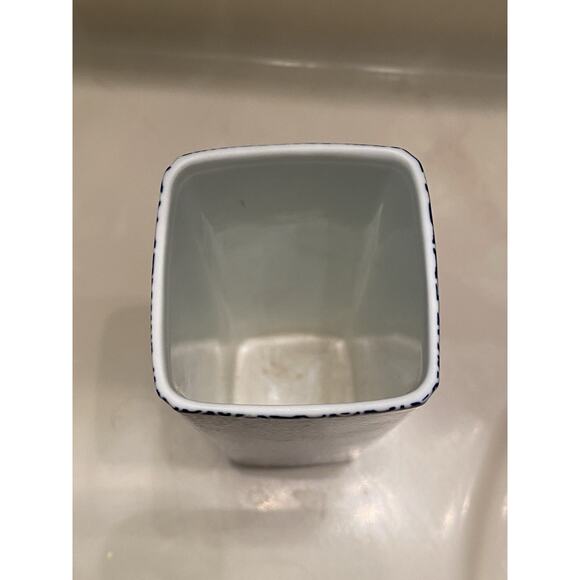 Tiffany & Co. Tiffany Vines Vase Blue & White Swirls 6.25" Vintage Rare Bud - Picture 5 of 6